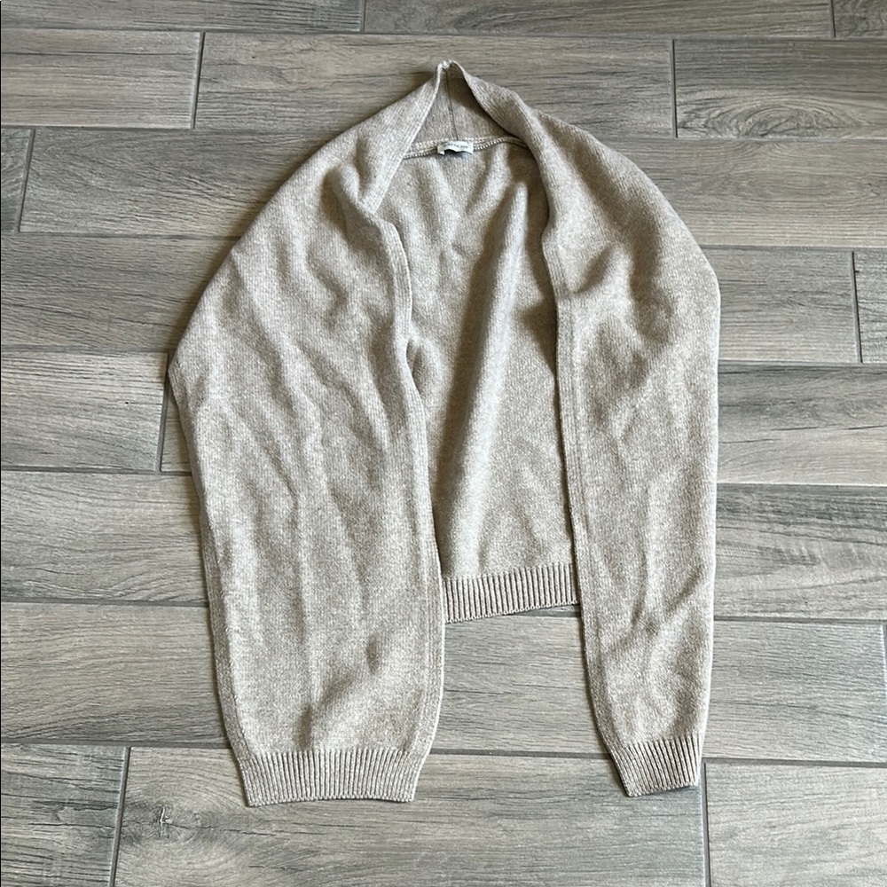 Cream Shrug cape with Relaxed Silhouette